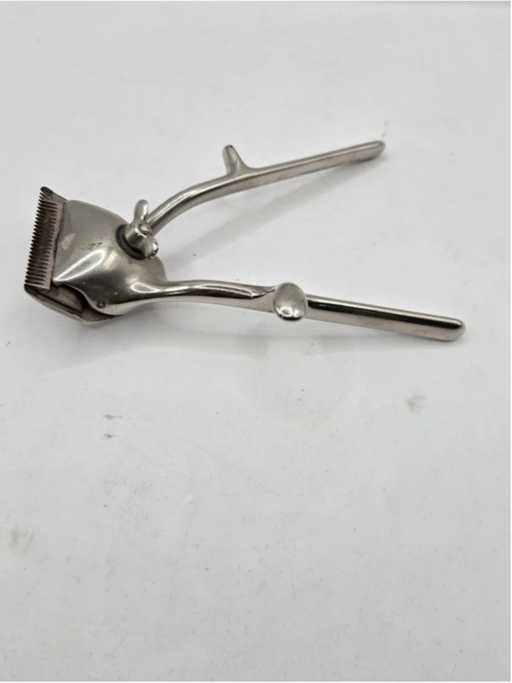 Vintage Thorobred 000 Manual Hair Clippers Hand Operated Barber Antique